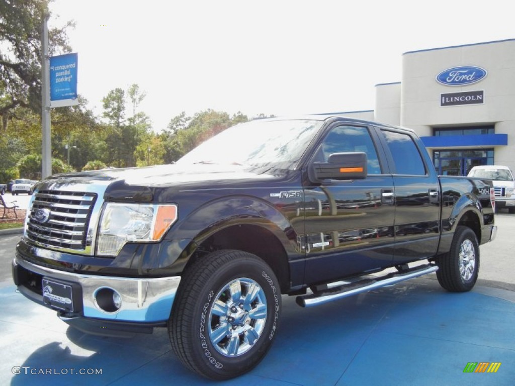 2011 F150 XLT SuperCrew 4x4 - Ebony Black / Steel Gray photo #1