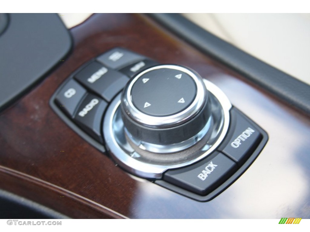 2012 BMW 3 Series 328i Coupe Controls Photo #56128847