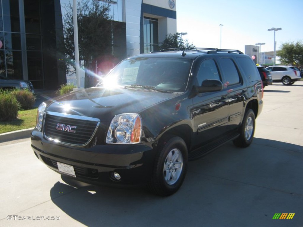 2012 Yukon SLE - Onyx Black / Ebony photo #1