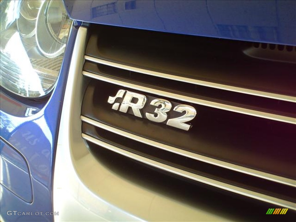2008 Volkswagen R32 Standard R32 Model Marks and Logos Photo #56131424