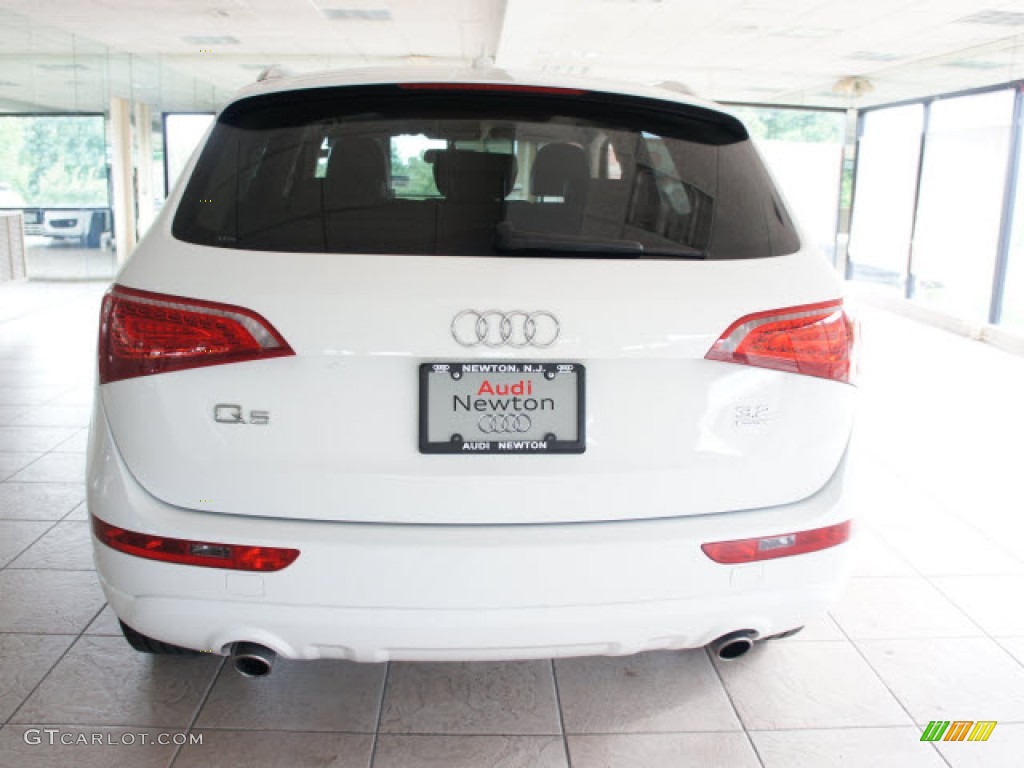 2009 Q5 3.2 Premium quattro - Ibis White / Black photo #6