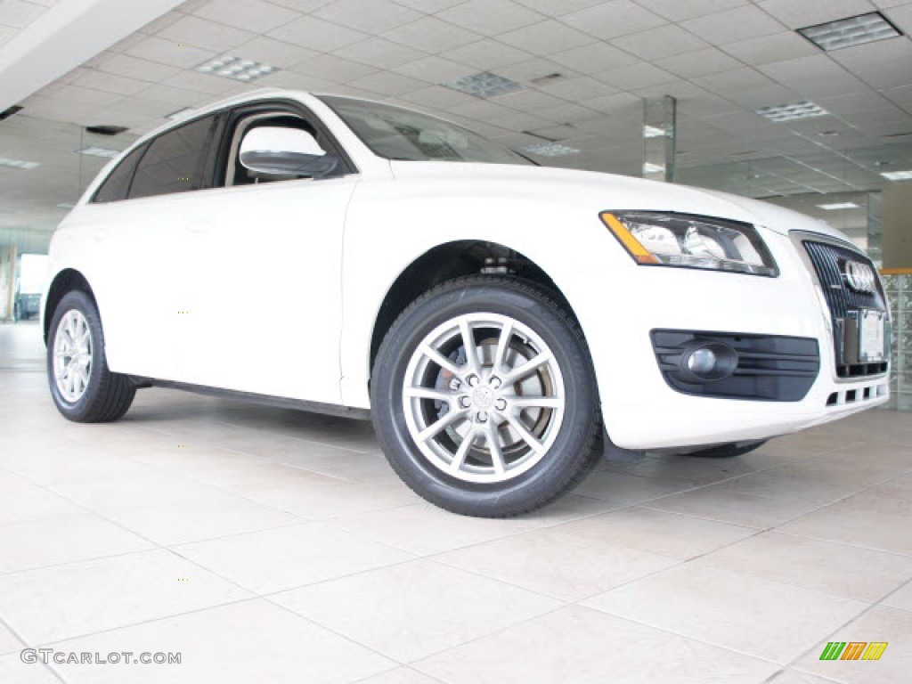 2009 Q5 3.2 Premium quattro - Ibis White / Black photo #10