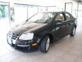 Black Uni - Jetta SE Sedan Photo No. 7