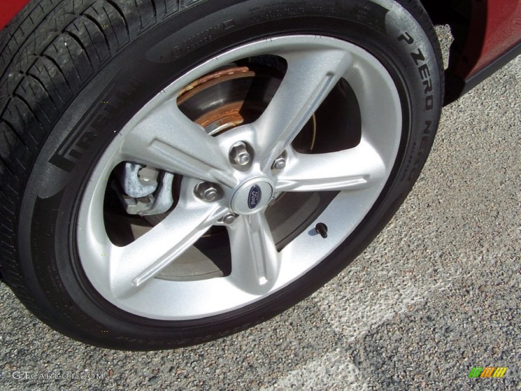 2010 Ford Mustang GT Premium Coupe Wheel Photo #56135204