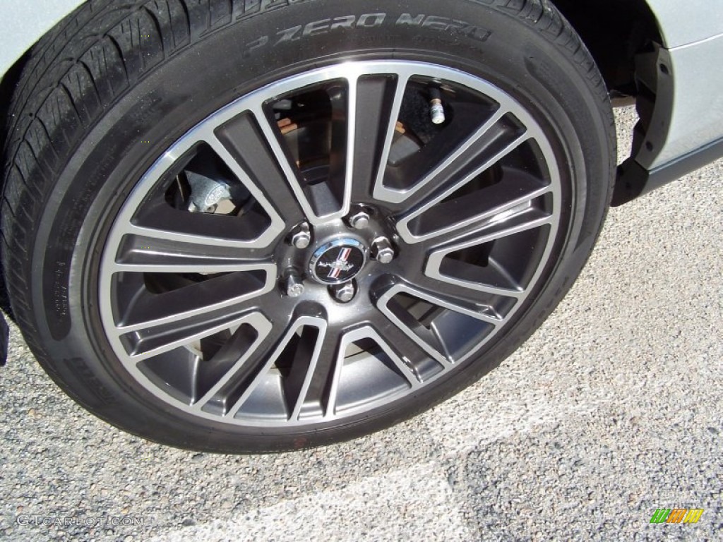 2010 Ford Mustang GT Coupe Wheel Photo #56135864