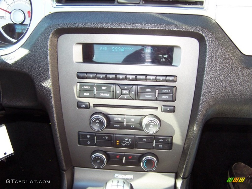2010 Ford Mustang GT Coupe Controls Photo #56135897