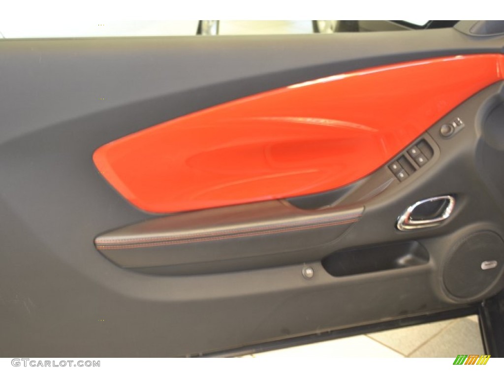2011 Chevrolet Camaro SS/RS Convertible Inferno Orange/Black Door Panel Photo #56136467