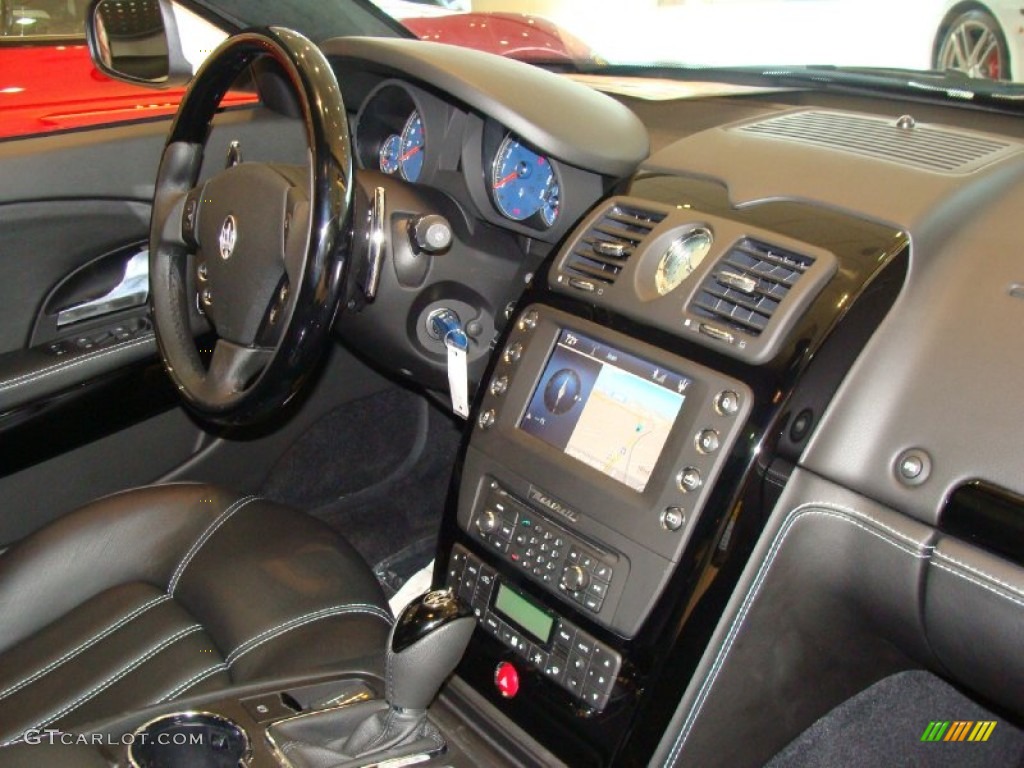 2012 Maserati Quattroporte S Nero Dashboard Photo #56136947
