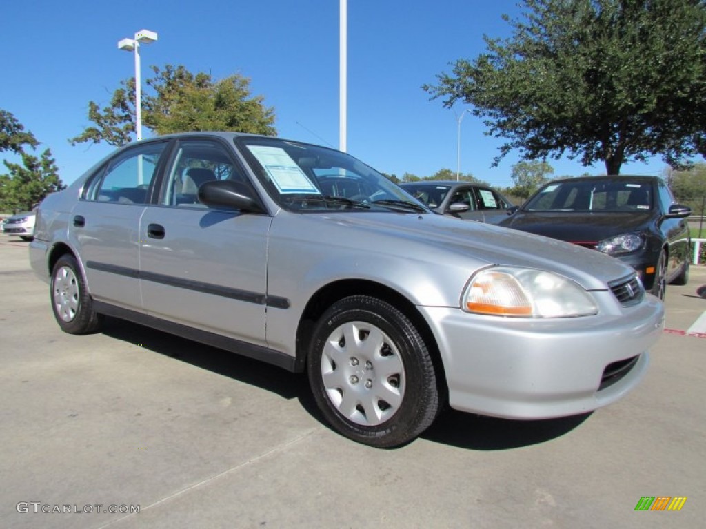 Vogue Silver Metallic 1998 Honda Civic LX Sedan Exterior Photo #56137176