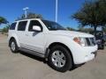 Avalanche White - Pathfinder LE Photo No. 7