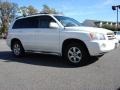 2001 Super White Toyota Highlander V6 4WD  photo #2