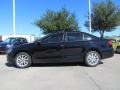Black - Jetta SE Sedan Photo No. 2
