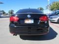 Black - Jetta SE Sedan Photo No. 4