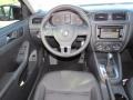 Black - Jetta SE Sedan Photo No. 16