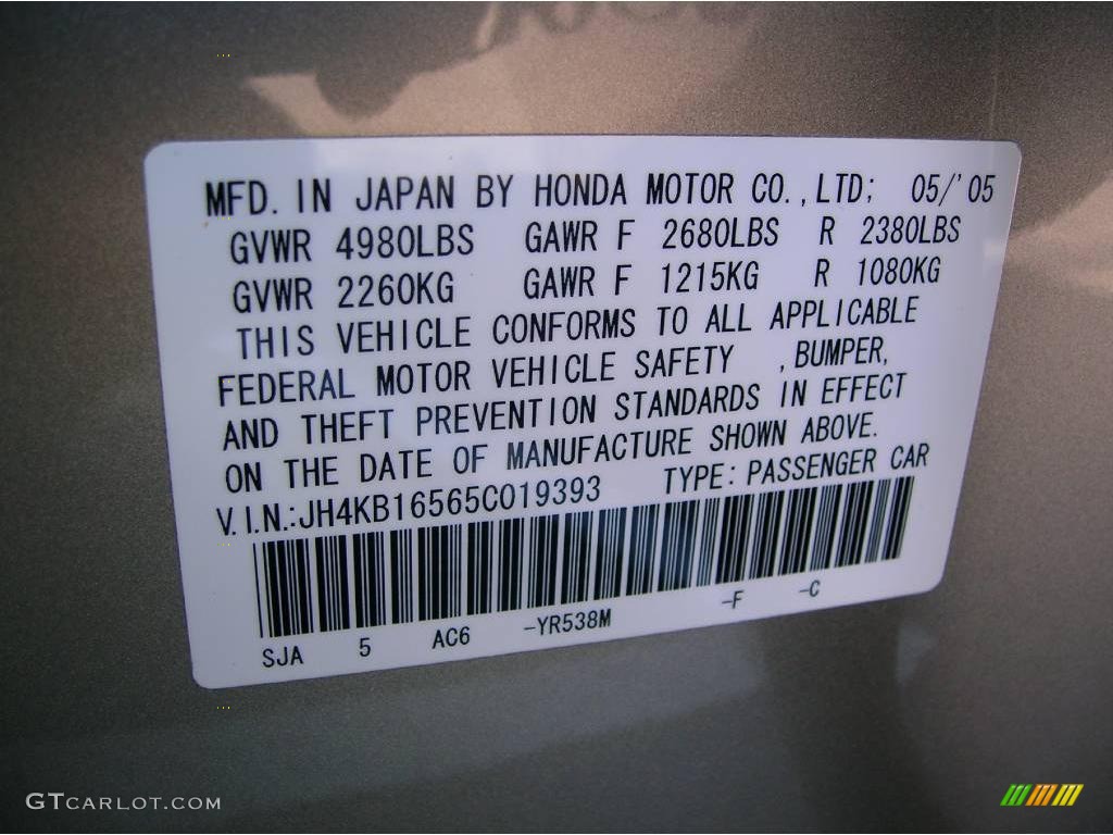 2005 RL Color Code YR538M for Desert Mist Metallic Photo #5613888