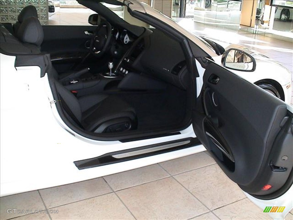 Black Interior 2012 Audi R8 Spyder 5.2 FSI quattro Photo #56138964