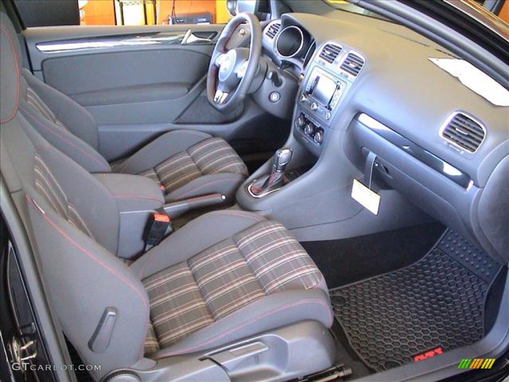 Interlagos Plaid Cloth Interior 2011 Volkswagen GTI 2 Door Photo #56141933