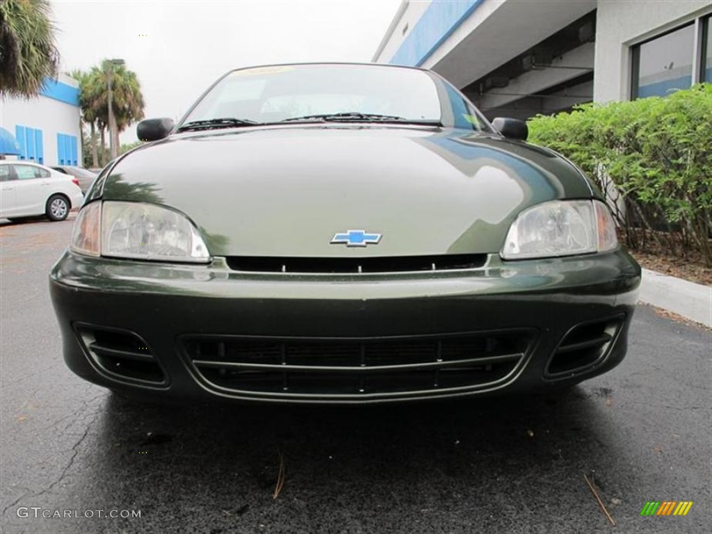 2001 Cavalier Sedan - Dark Colorado Green Metallic / Graphite photo #8