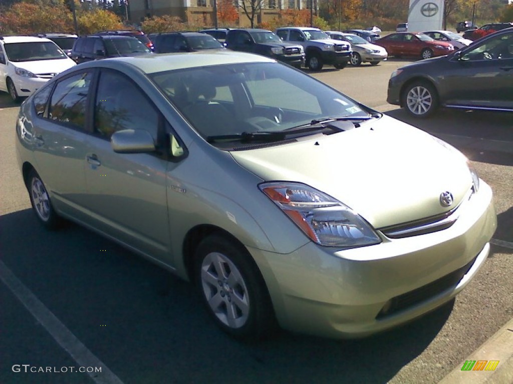 2006 Prius Hybrid - Silver Pine Mica / Beige photo #2