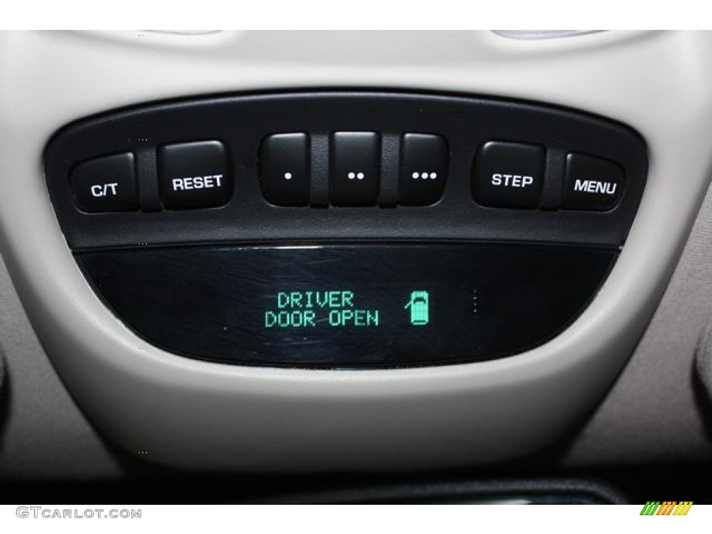 2003 Jeep Liberty Limited 4x4 Controls Photo #56148722