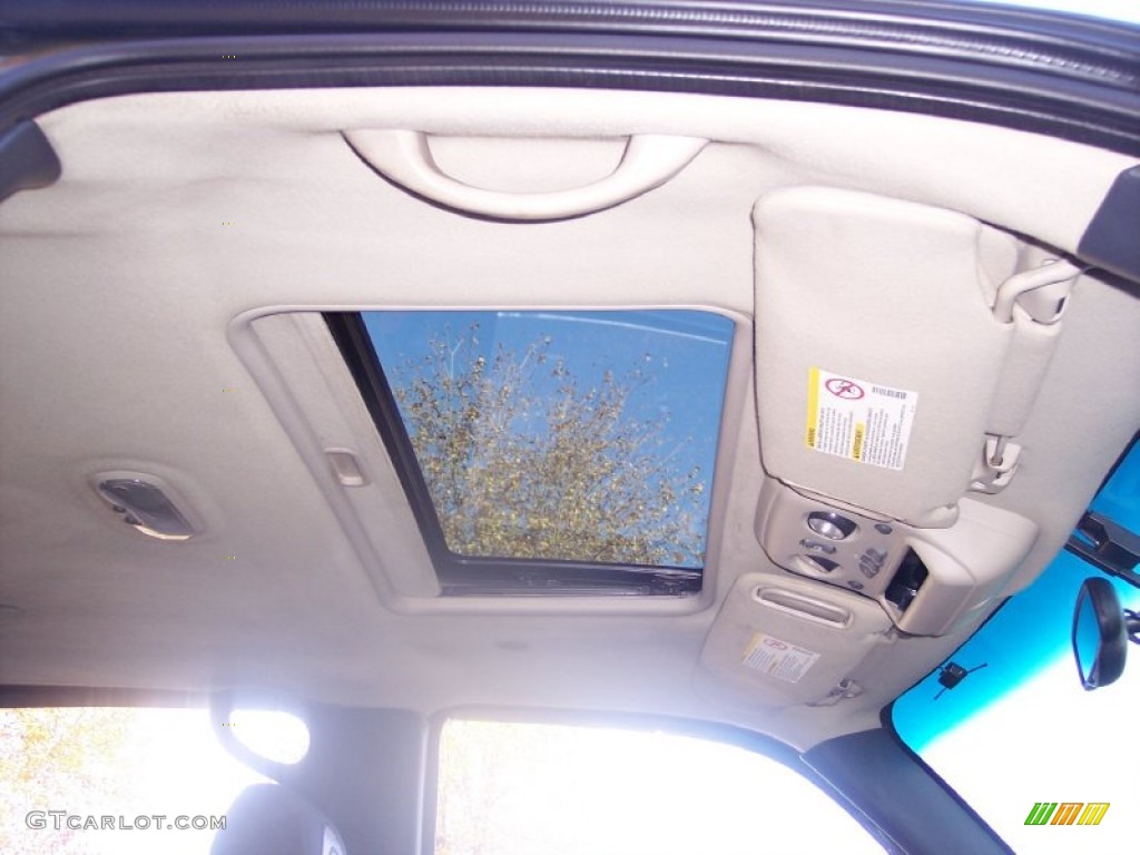 2002 Chevrolet Avalanche The North Face Edition 4x4 Sunroof Photo #56151869