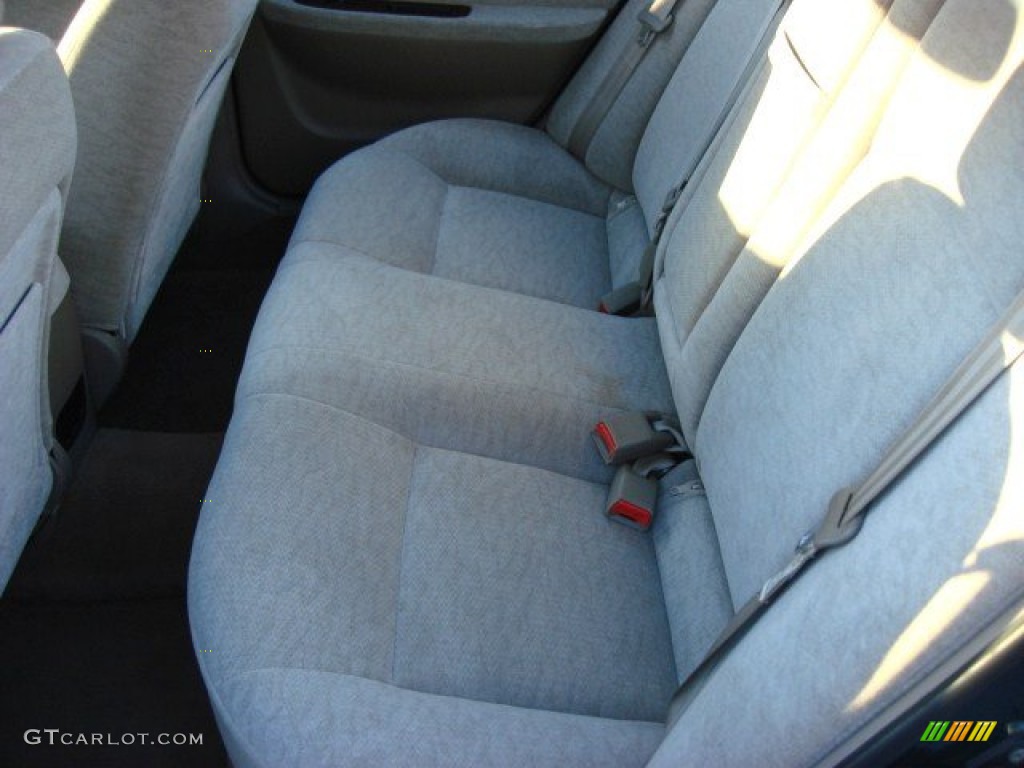 2004 Kia Optima EX V6 Interior Color Photos