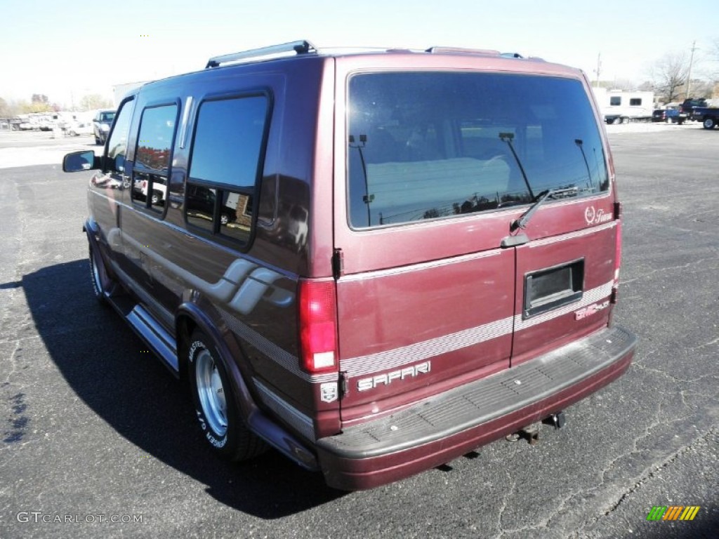 1996 Safari Conversion Van - Dark Cherry Metallic / Gray photo #15