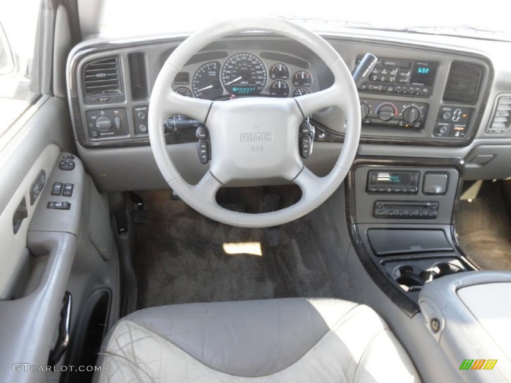 2002 GMC Sierra 1500 Denali Extended Cab 4WD Dashboard Photos