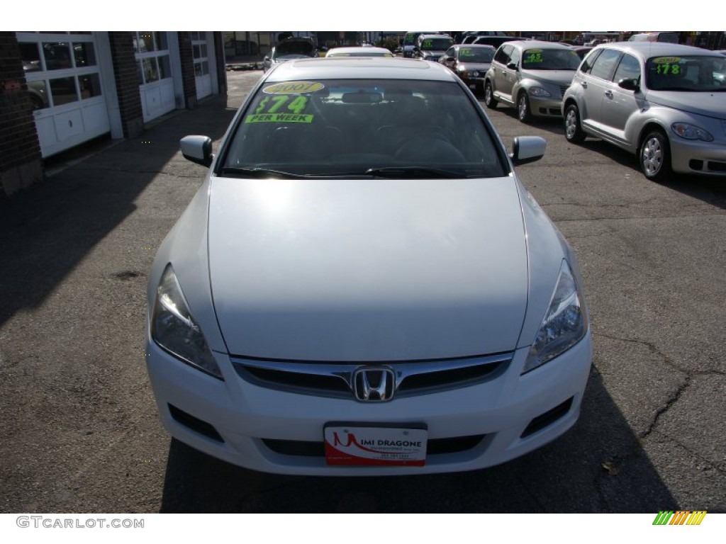 2007 Accord EX-L Sedan - Taffeta White / Gray photo #2