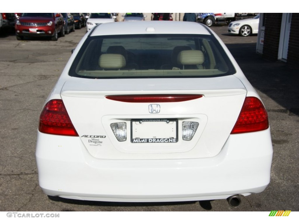 2007 Accord EX-L Sedan - Taffeta White / Gray photo #5