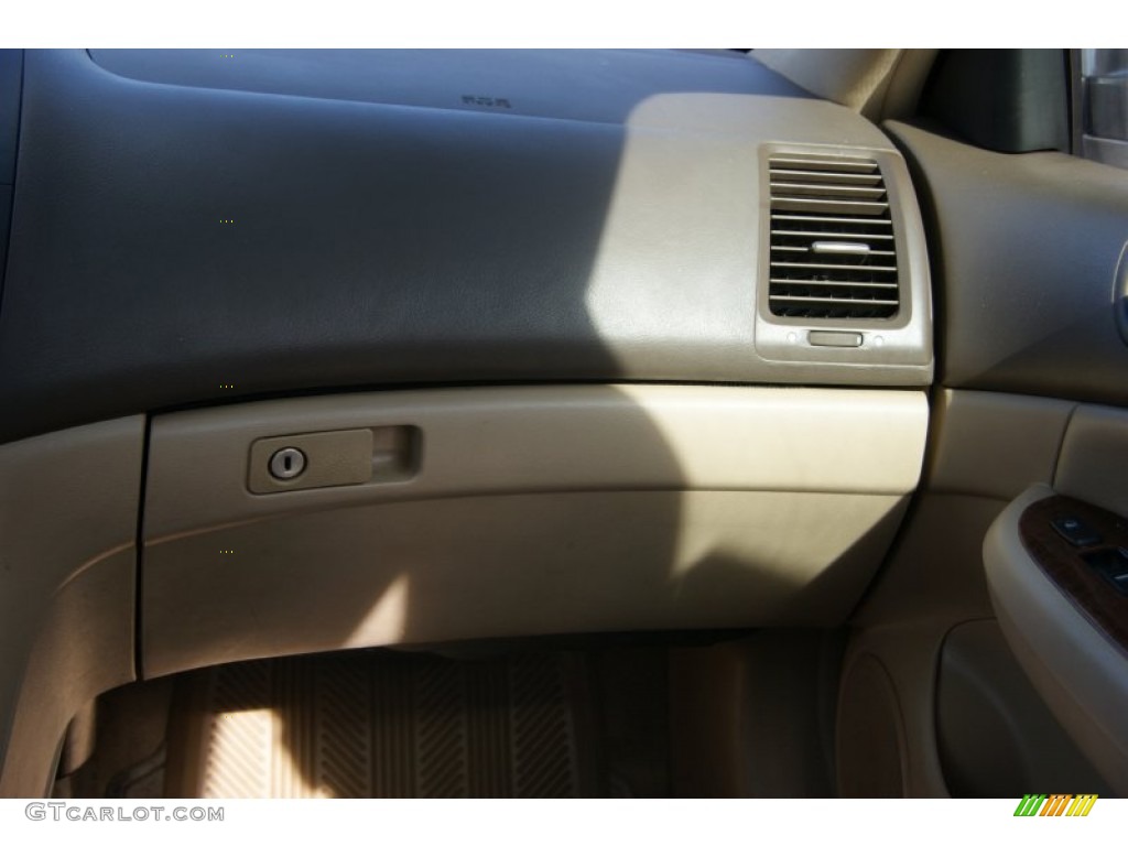 2007 Accord EX-L Sedan - Taffeta White / Gray photo #21