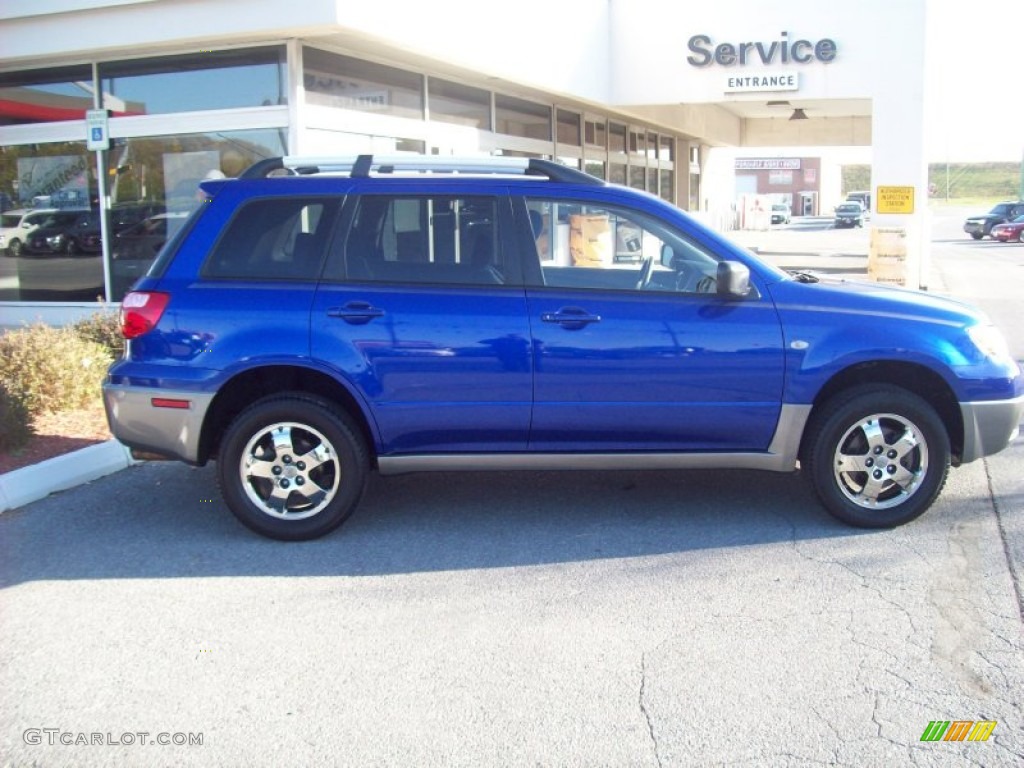 2006 Outlander LS 4WD - Electric Blue Pearl / Charcoal photo #5