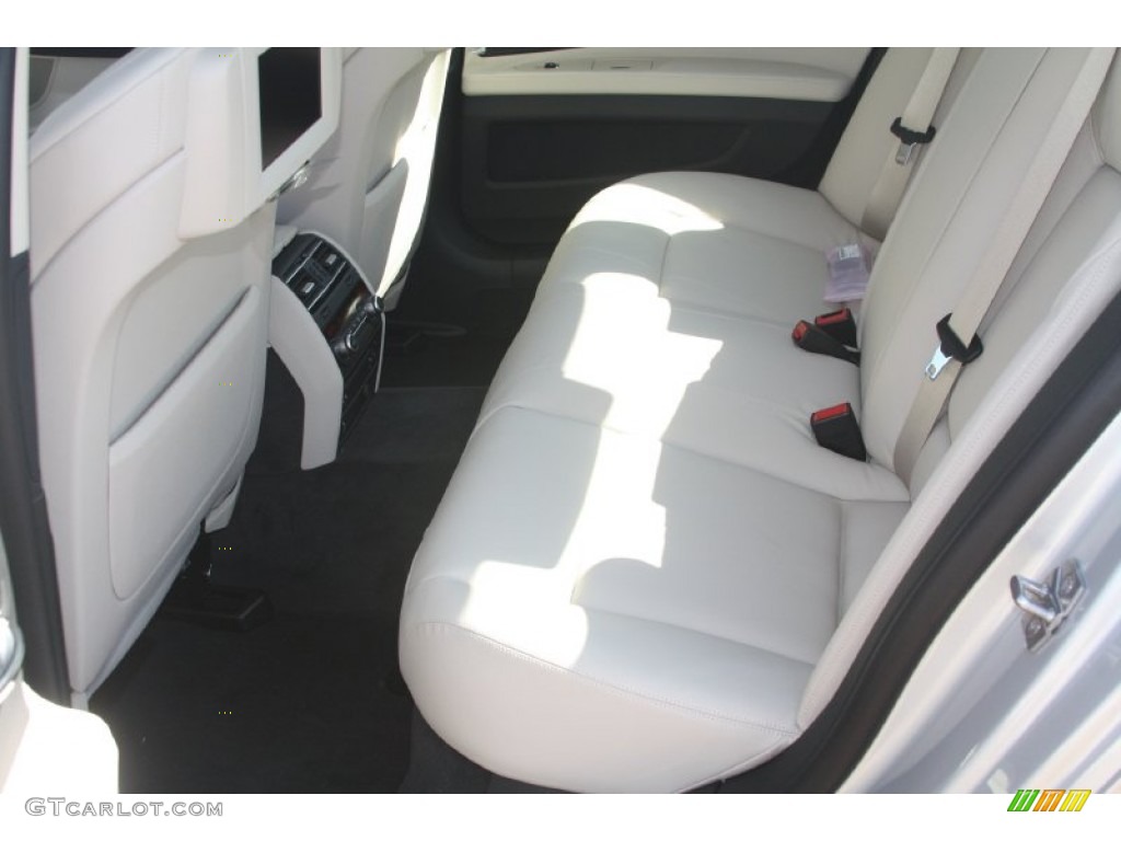 Oyster/Black Interior 2012 BMW 7 Series 740i Sedan Photo #56160303