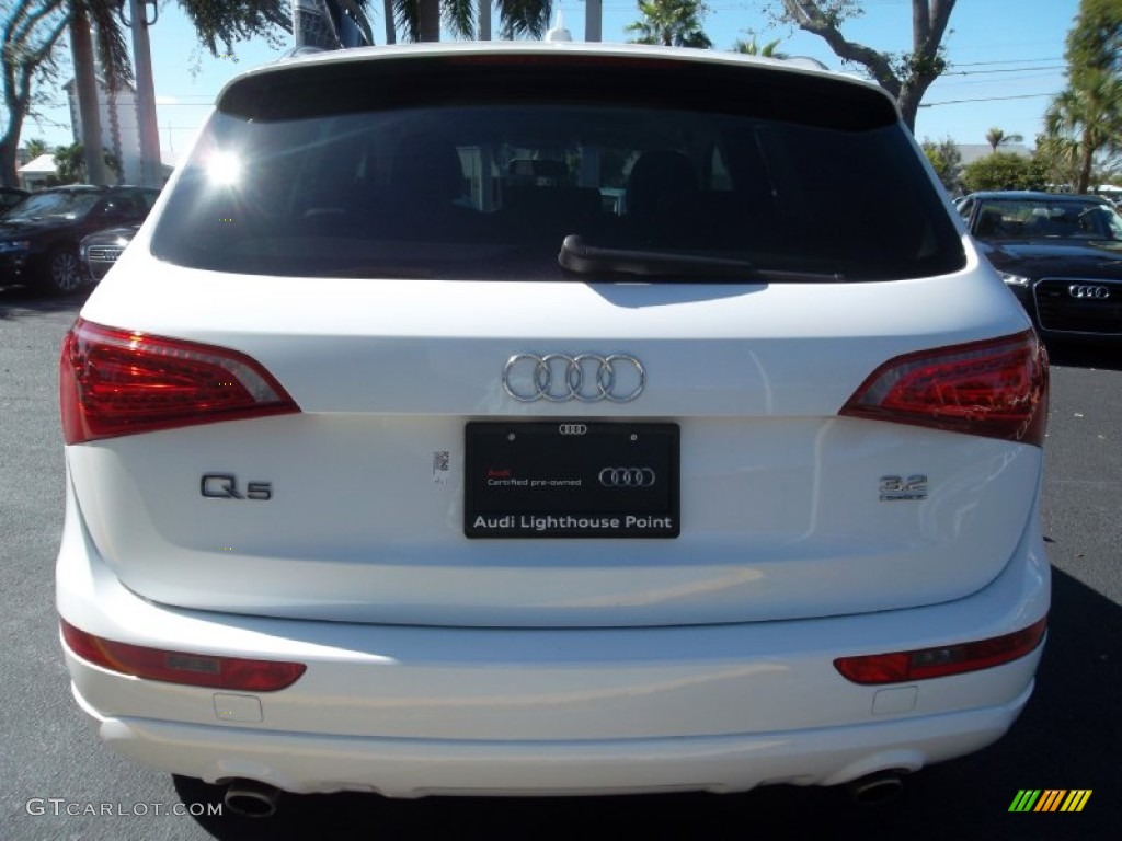 2009 Q5 3.2 Premium quattro - Ibis White / Black photo #7