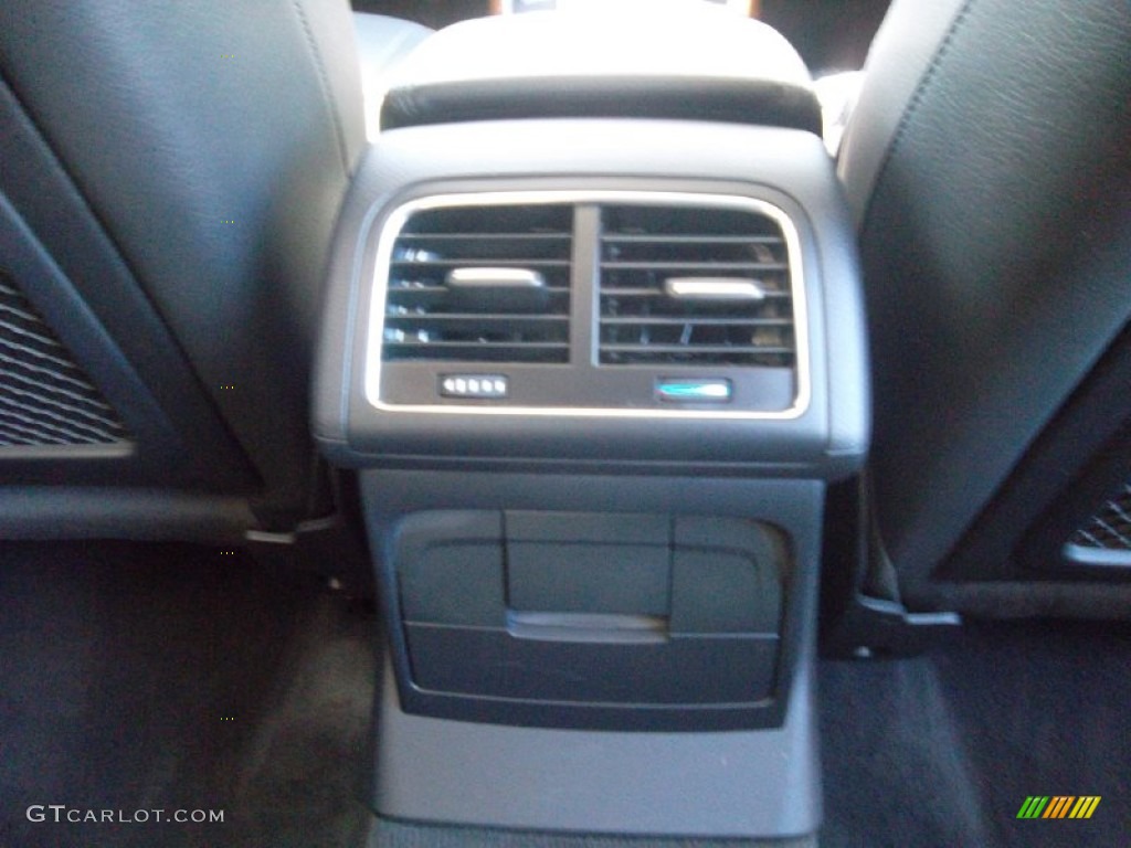 2009 Q5 3.2 Premium quattro - Ibis White / Black photo #26