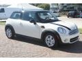 Pepper White - Cooper Hardtop Photo No. 4