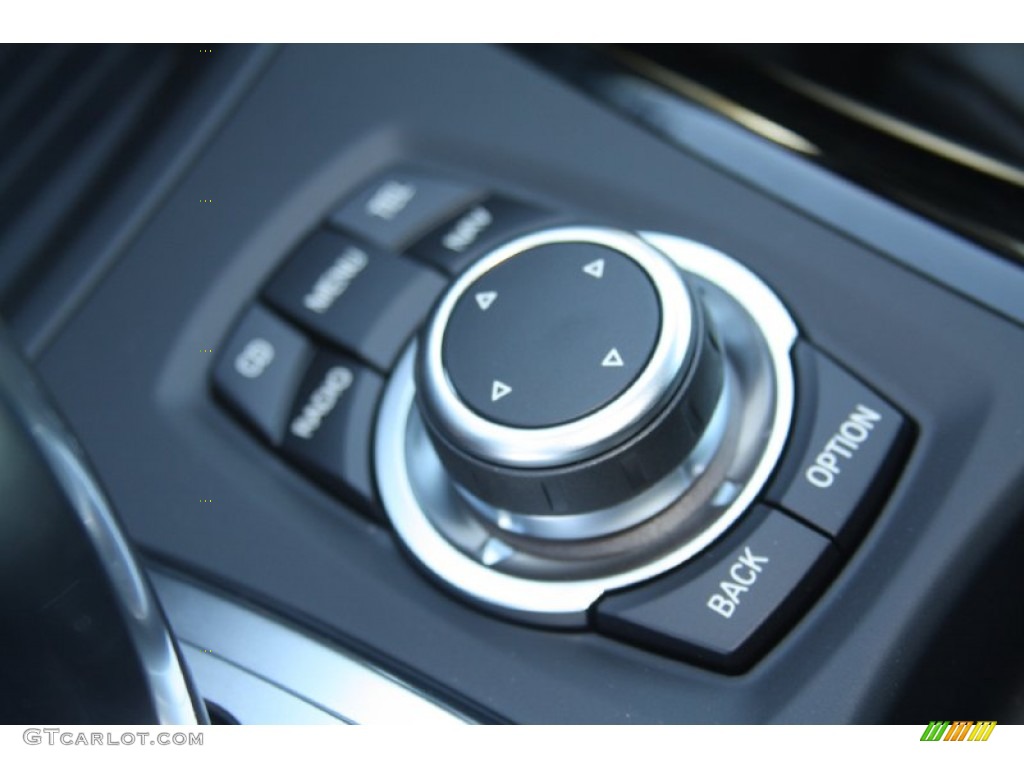 2012 BMW X6 M Standard X6 M Model Controls Photo #56161700