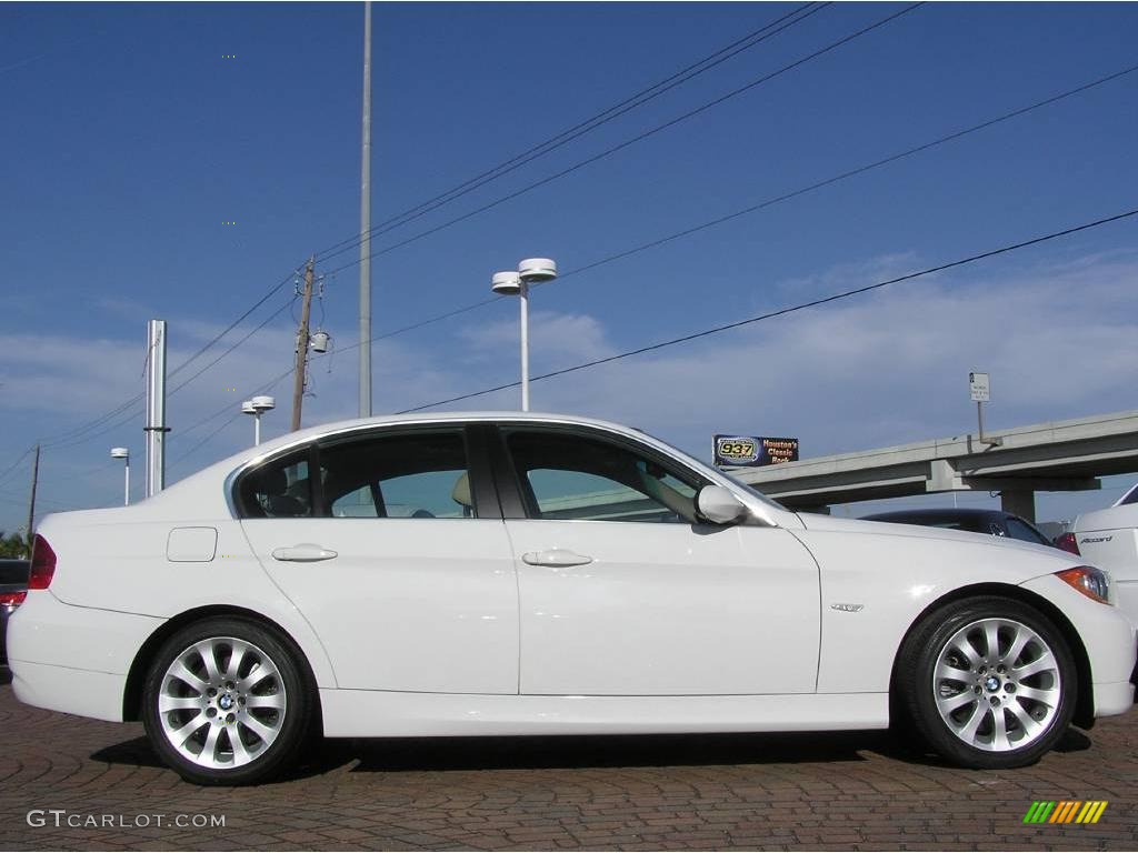 2006 3 Series 330i Sedan - Alpine White / Beige photo #6