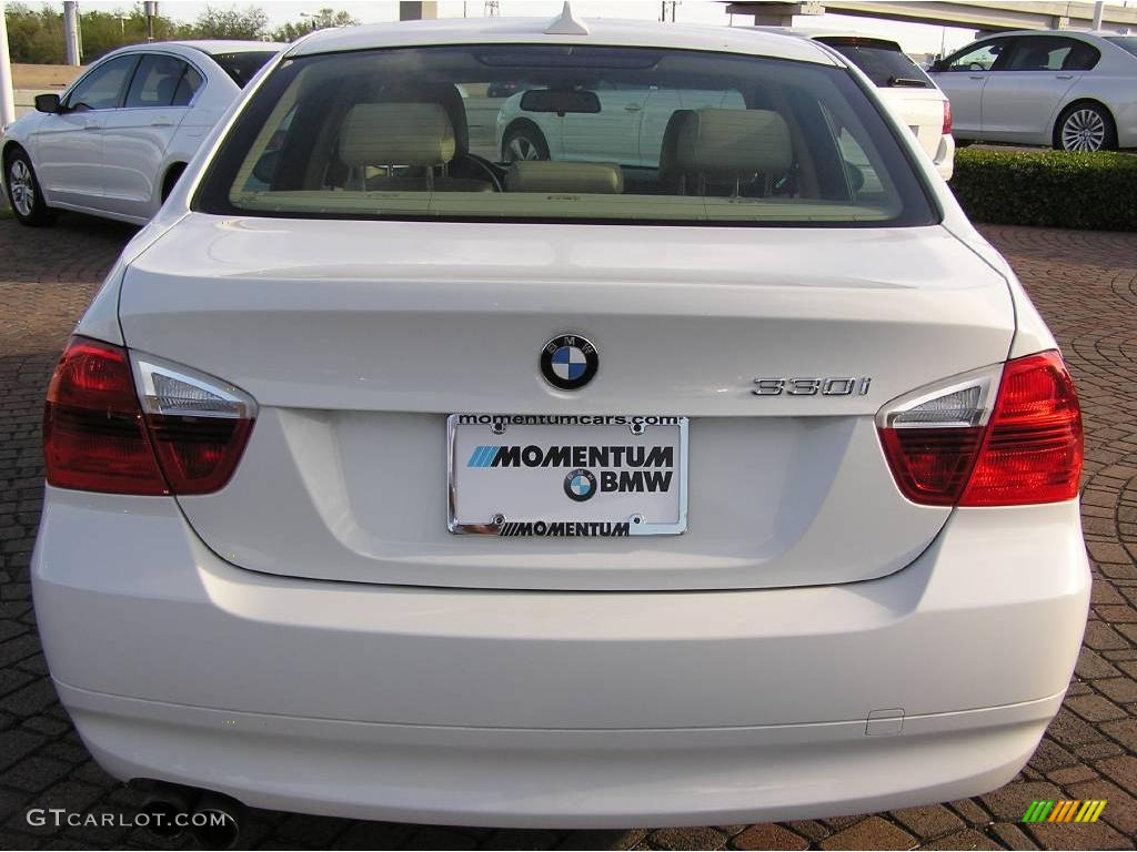 2006 3 Series 330i Sedan - Alpine White / Beige photo #12