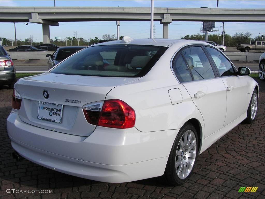 2006 3 Series 330i Sedan - Alpine White / Beige photo #13