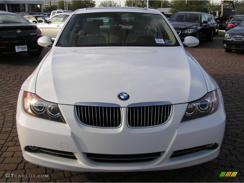 2006 3 Series 330i Sedan - Alpine White / Beige photo #16