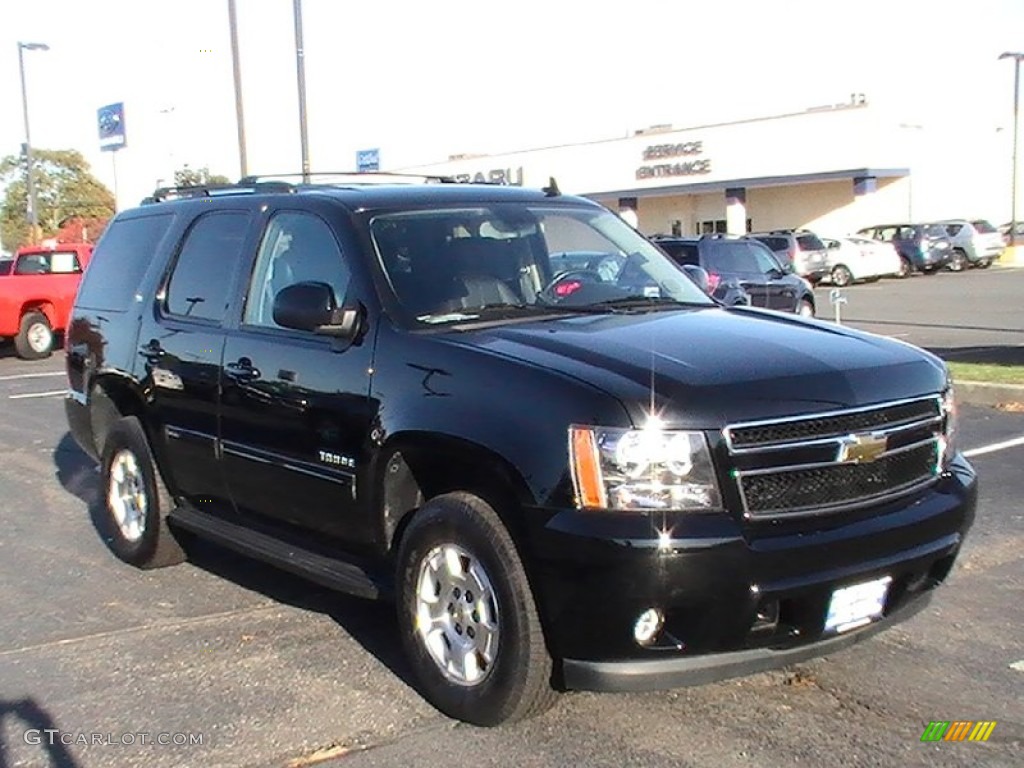 2011 Tahoe LT 4x4 - Black / Ebony photo #3