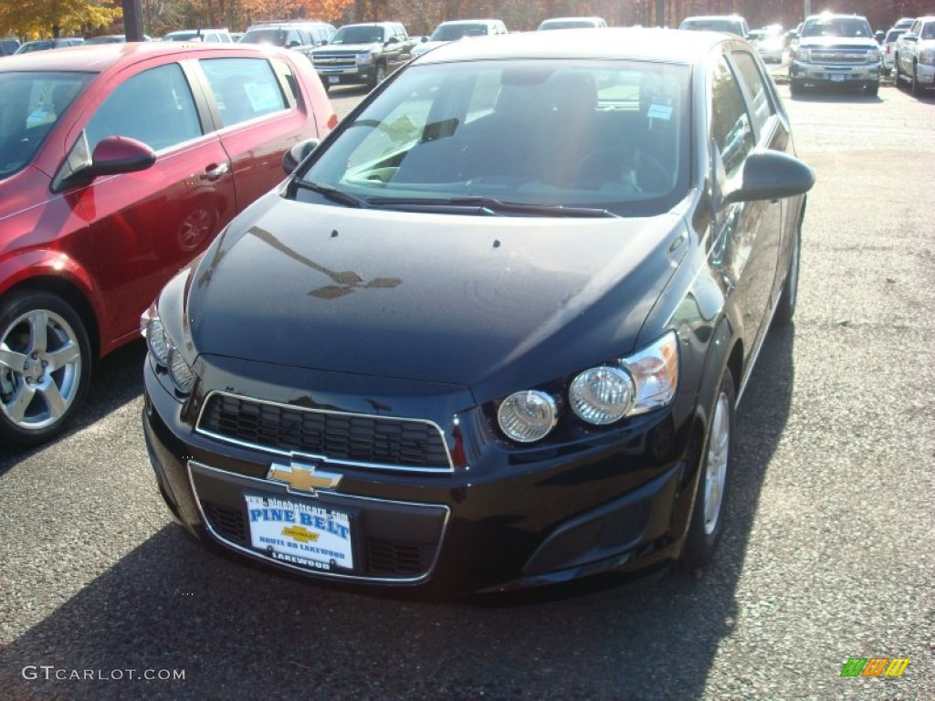 2012 Sonic LT Hatch - Black / Jet Black/Dark Titanium photo #1