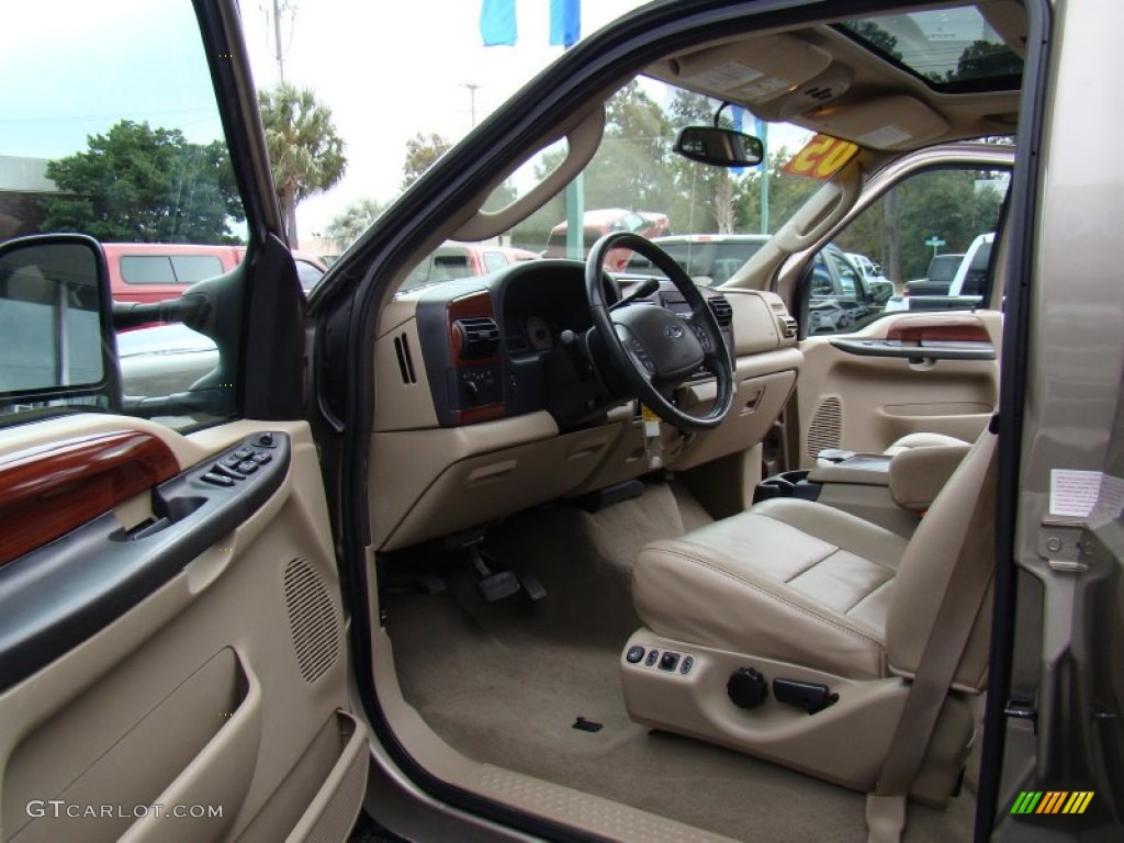 2005 F250 Super Duty Lariat Crew Cab 4x4 - Arizona Beige Metallic / Tan photo #9