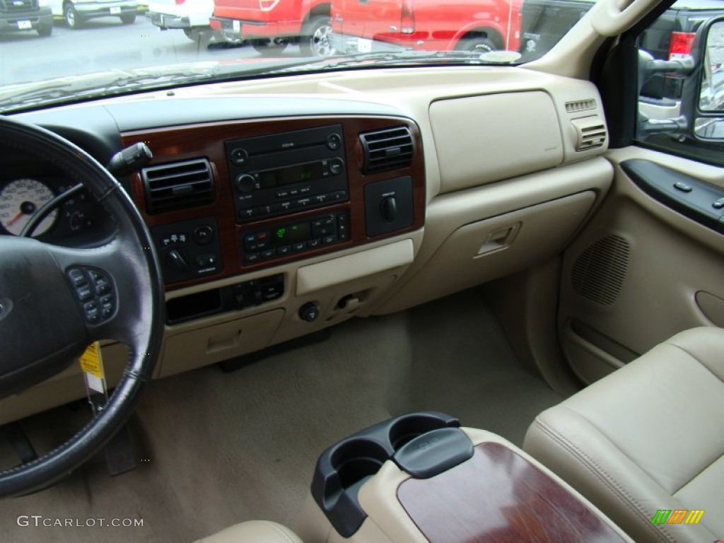 2005 F250 Super Duty Lariat Crew Cab 4x4 - Arizona Beige Metallic / Tan photo #19