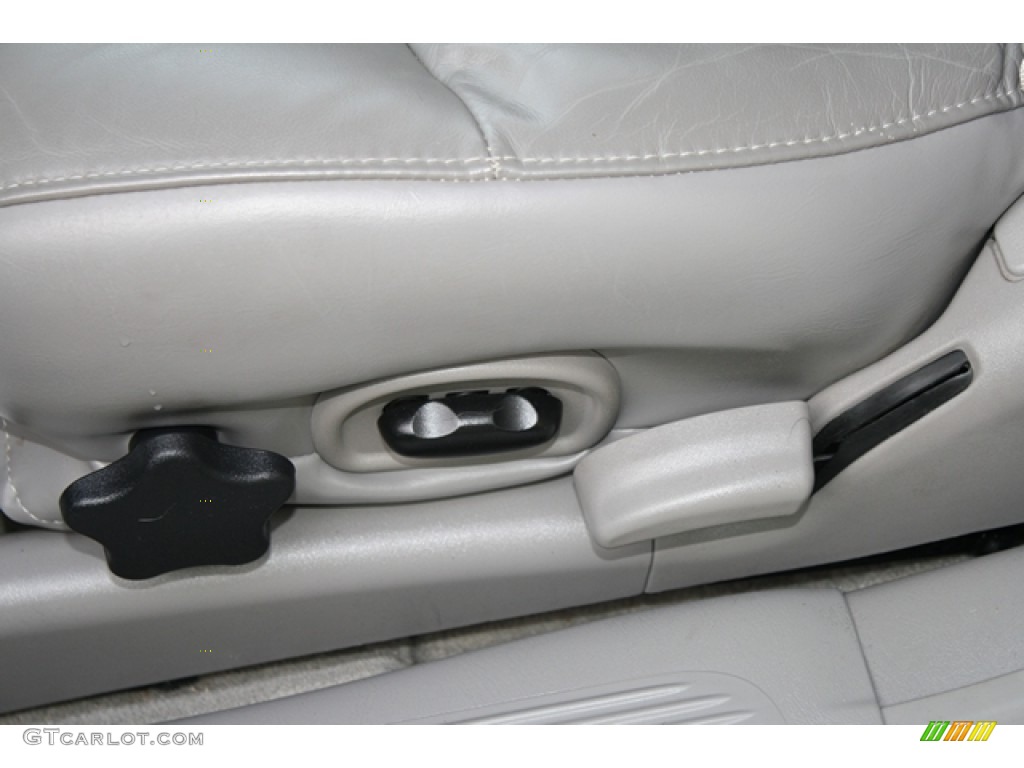 2005 LeSabre Custom - Platinum Metallic / Gray photo #6