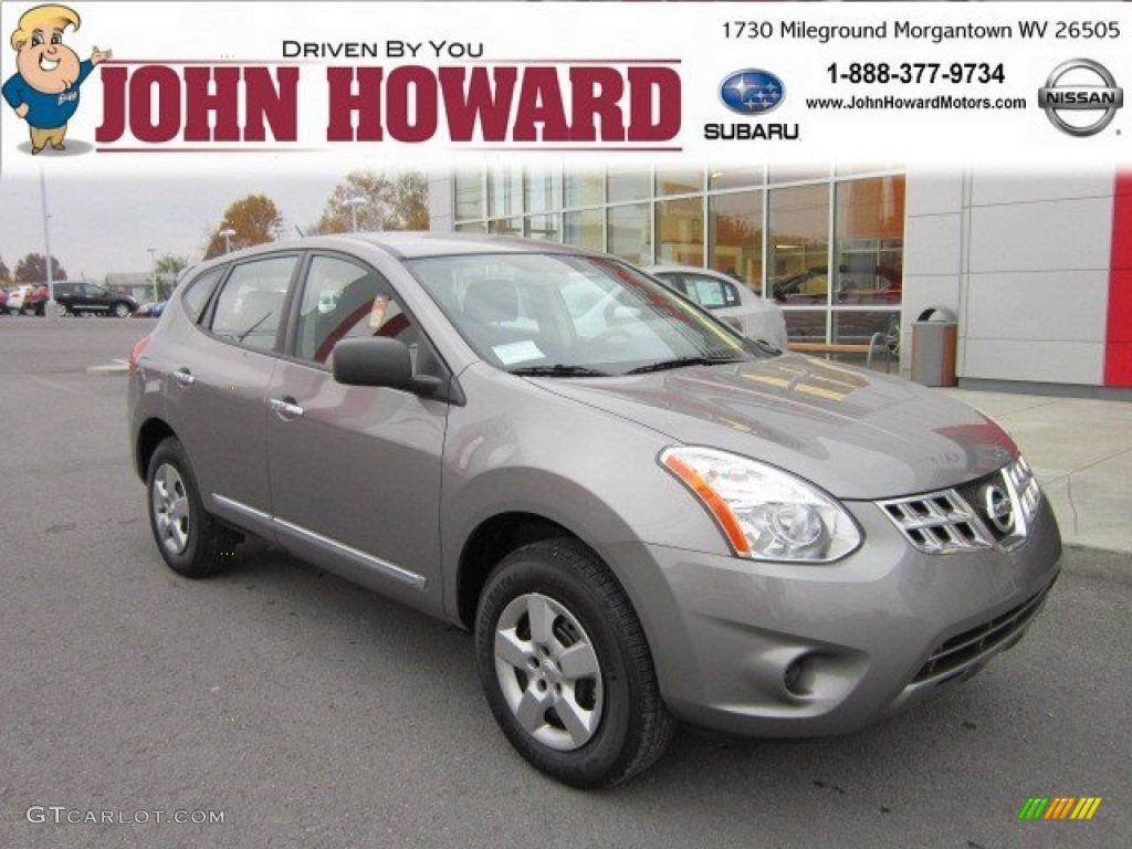 Platinum Graphite Nissan Rogue