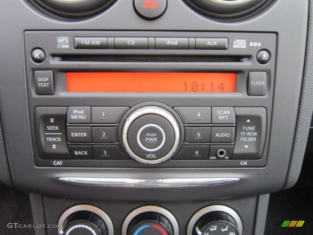 2012 Nissan Rogue S AWD Audio System Photos