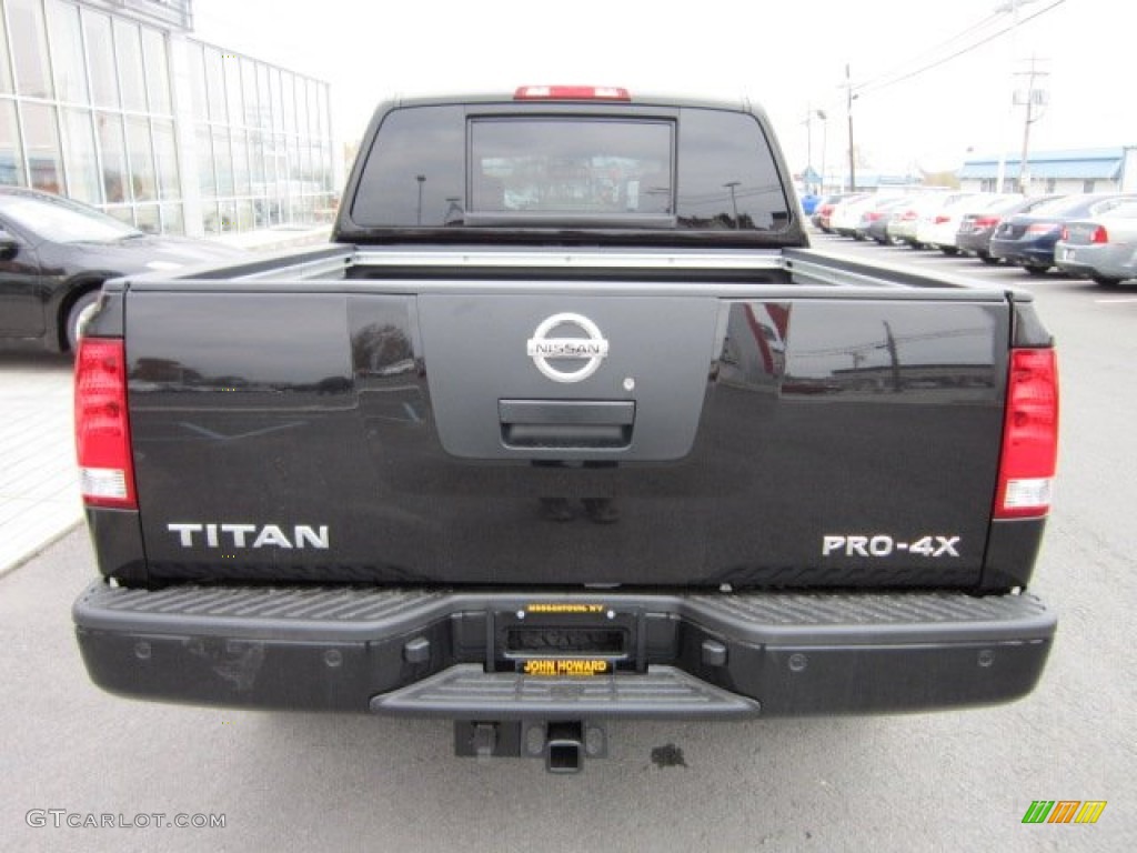 2012 Titan Pro-4X Crew Cab 4x4 - Galaxy Black / Pro 4X Charcoal photo #6