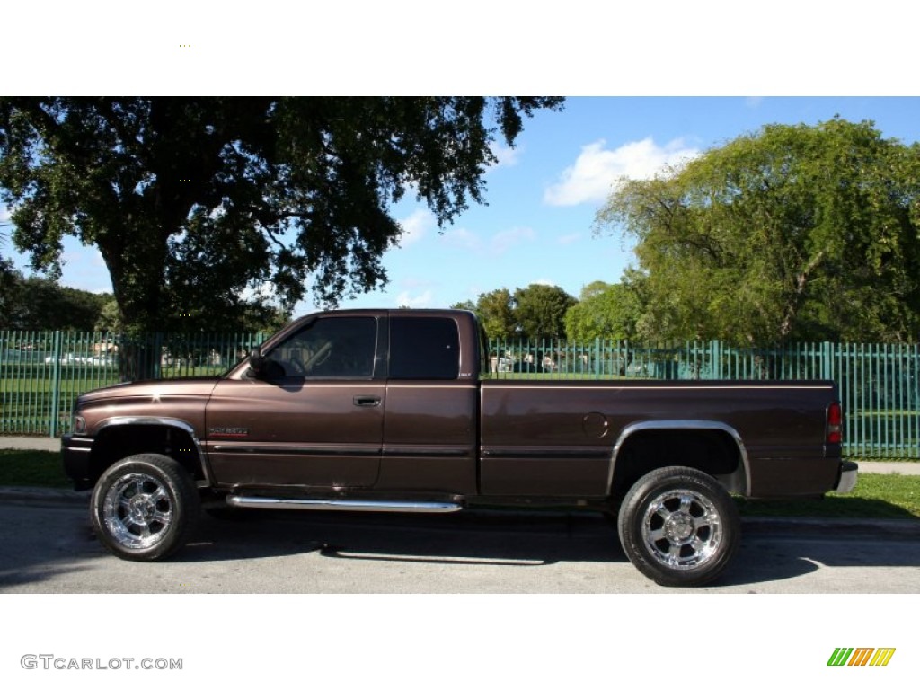 Dark Chestnut Pearl 1998 Dodge Ram 2500 Laramie Extended Cab 4x4 Exterior Photo #56173685